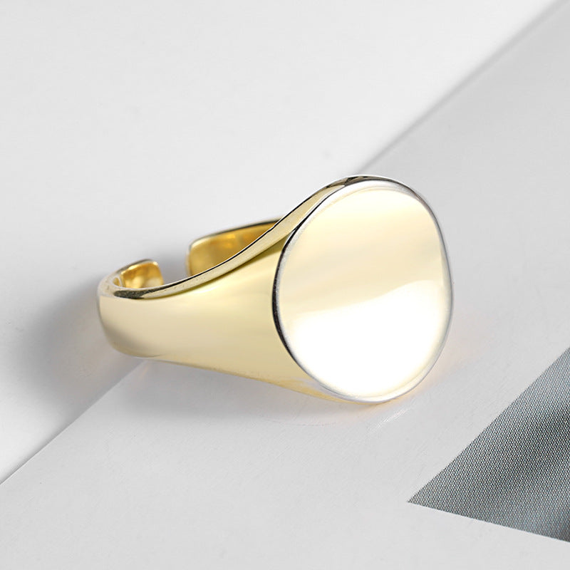 Oval Smooth Band Ring | KAH Jewelry