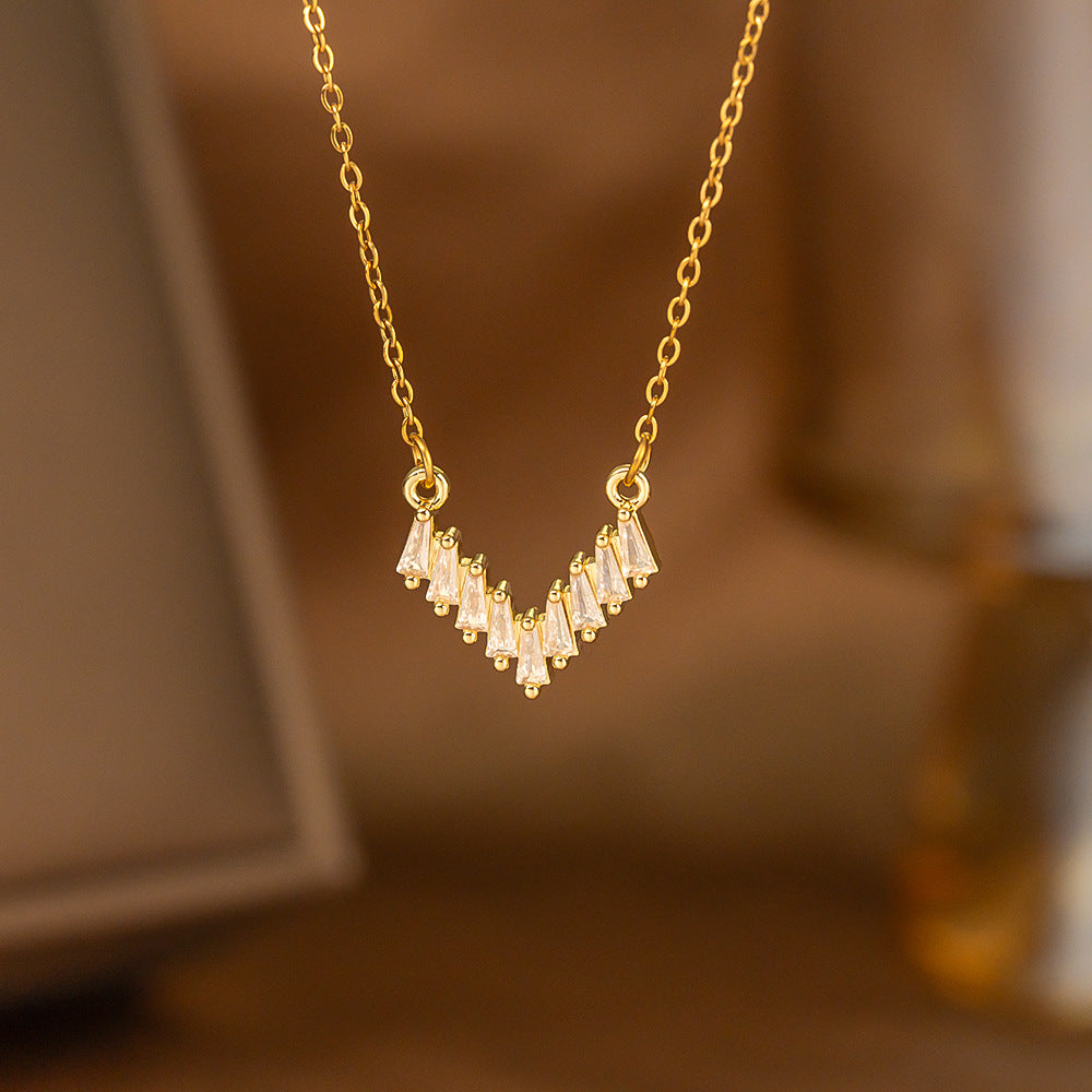 Minimalist Single Diamond Pendant Necklace | KAH Jewelry