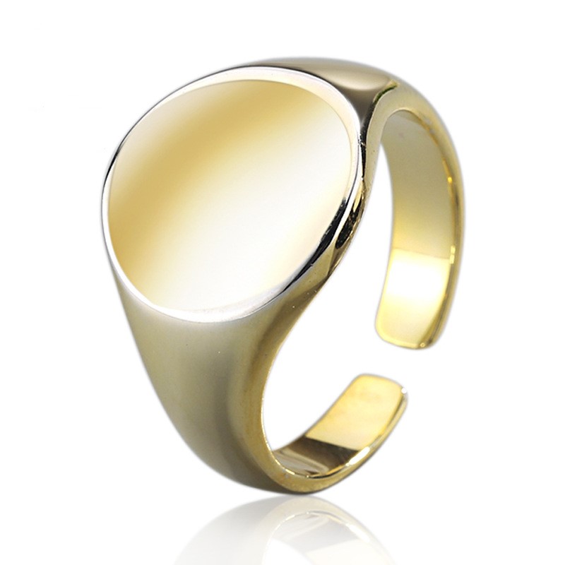 Oval Smooth Band Ring | KAH Jewelry