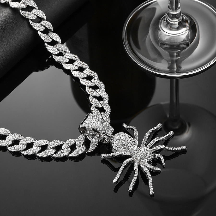 Crystal Spider Pendant Necklace | KAH Jewelry
