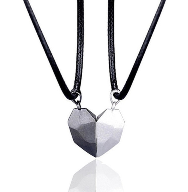 Magnetic Lovers Heart Couple Necklace