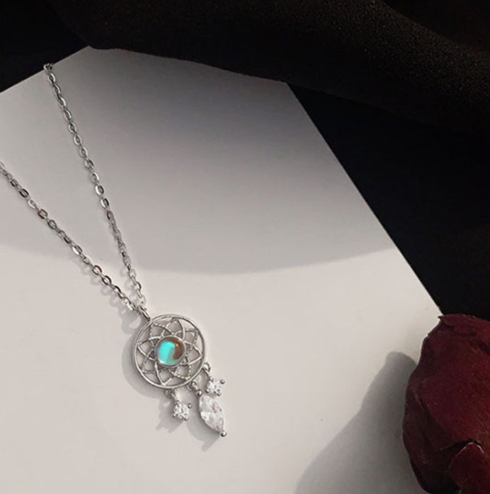 Retro Dream Catcher Pendant Necklace | KAH Jewelry